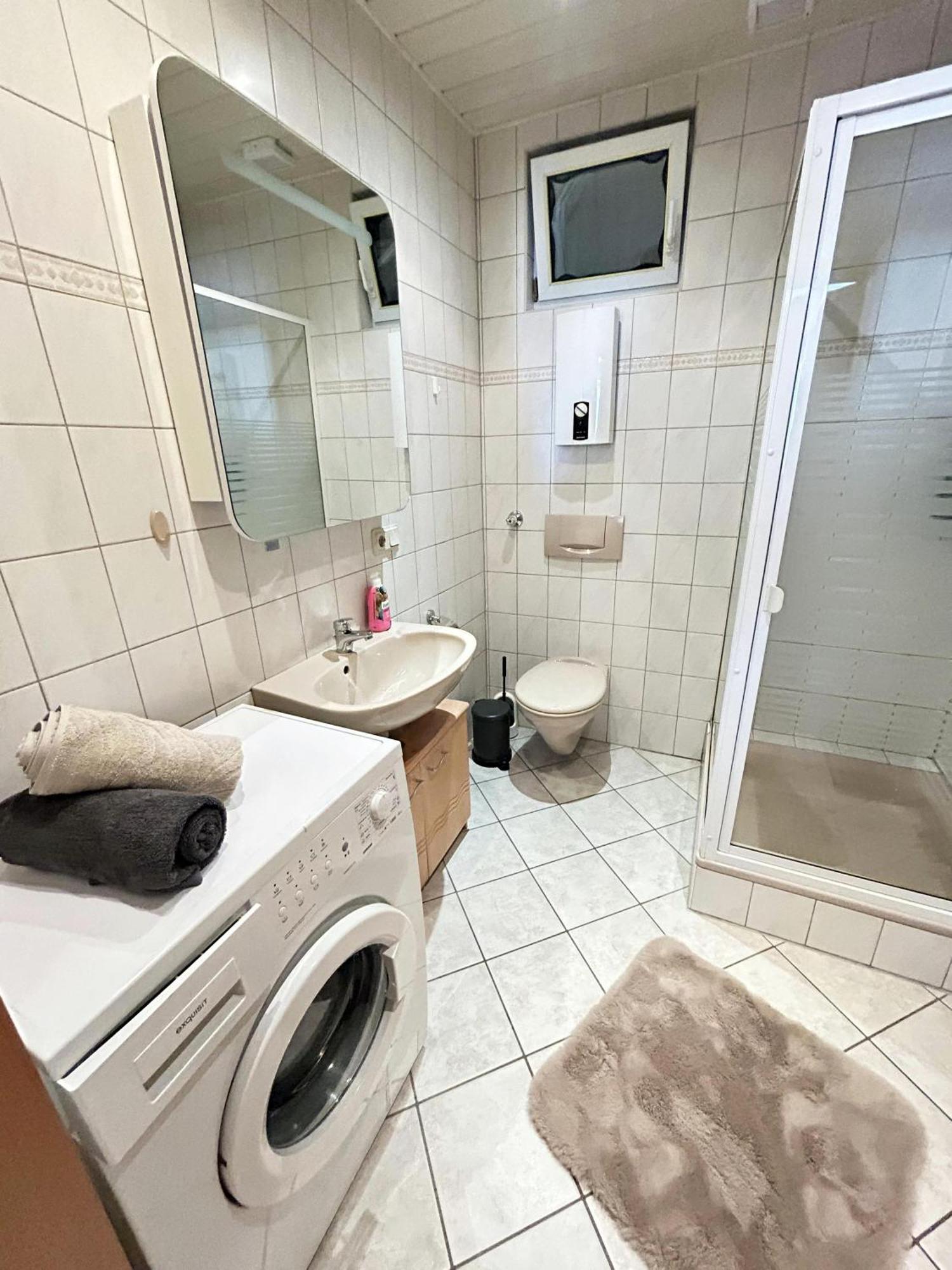Zentrale Ferienwohnung Trier-Euren Mit Heimkino, Kueche, Wallbox & Kostenlose Fahrraeder Εξωτερικό φωτογραφία