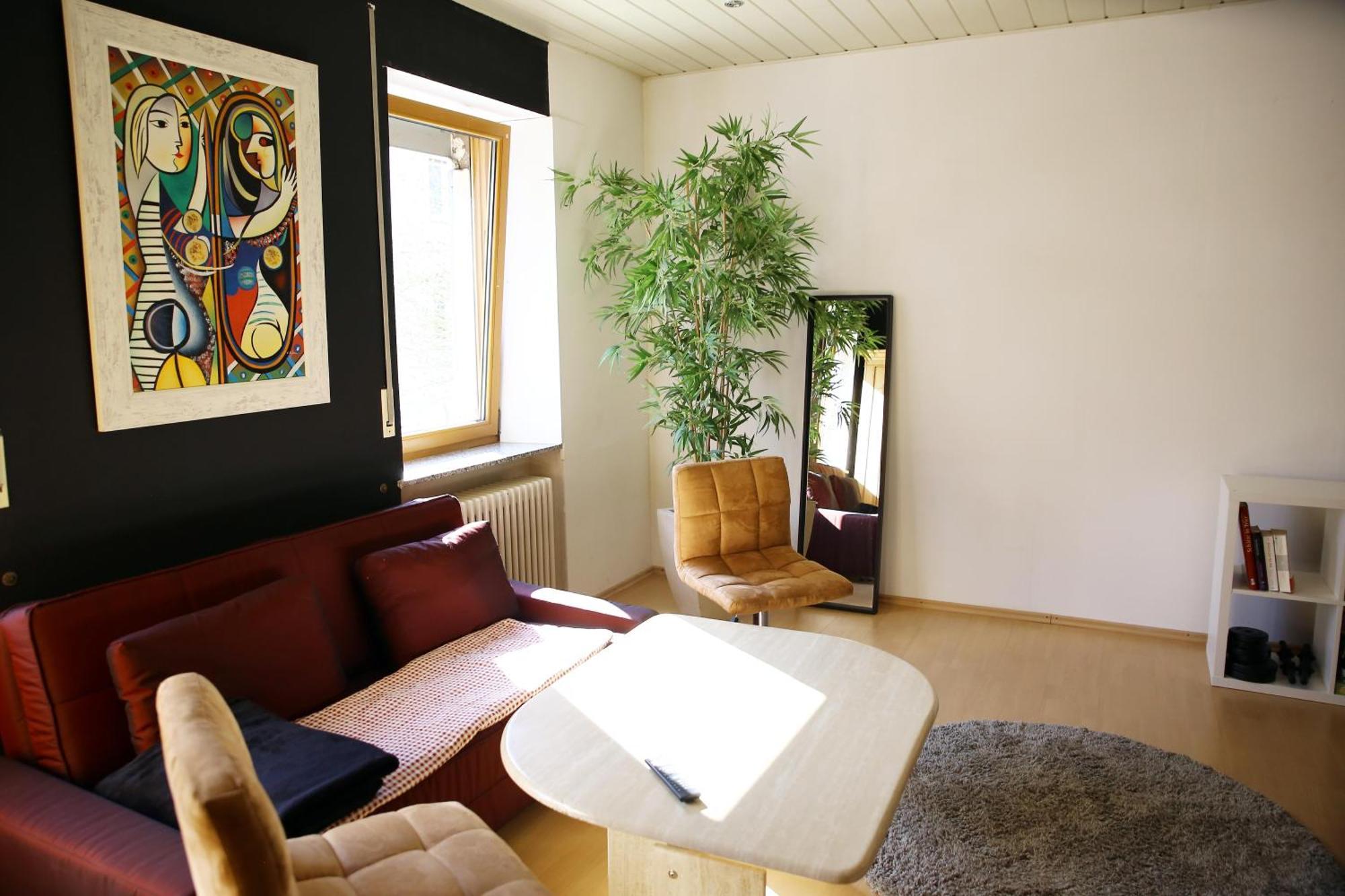 Zentrale Ferienwohnung Trier-Euren Mit Heimkino, Kueche, Wallbox & Kostenlose Fahrraeder Εξωτερικό φωτογραφία